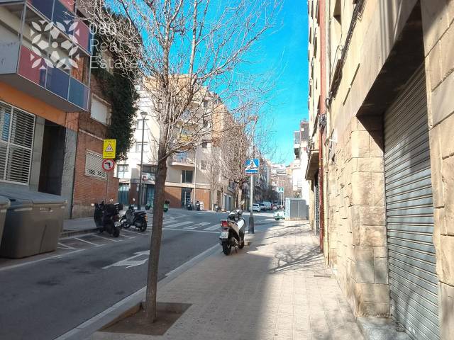 Planta baja en Venta en Carrer de la Torre dels Pardals en El Guinardó