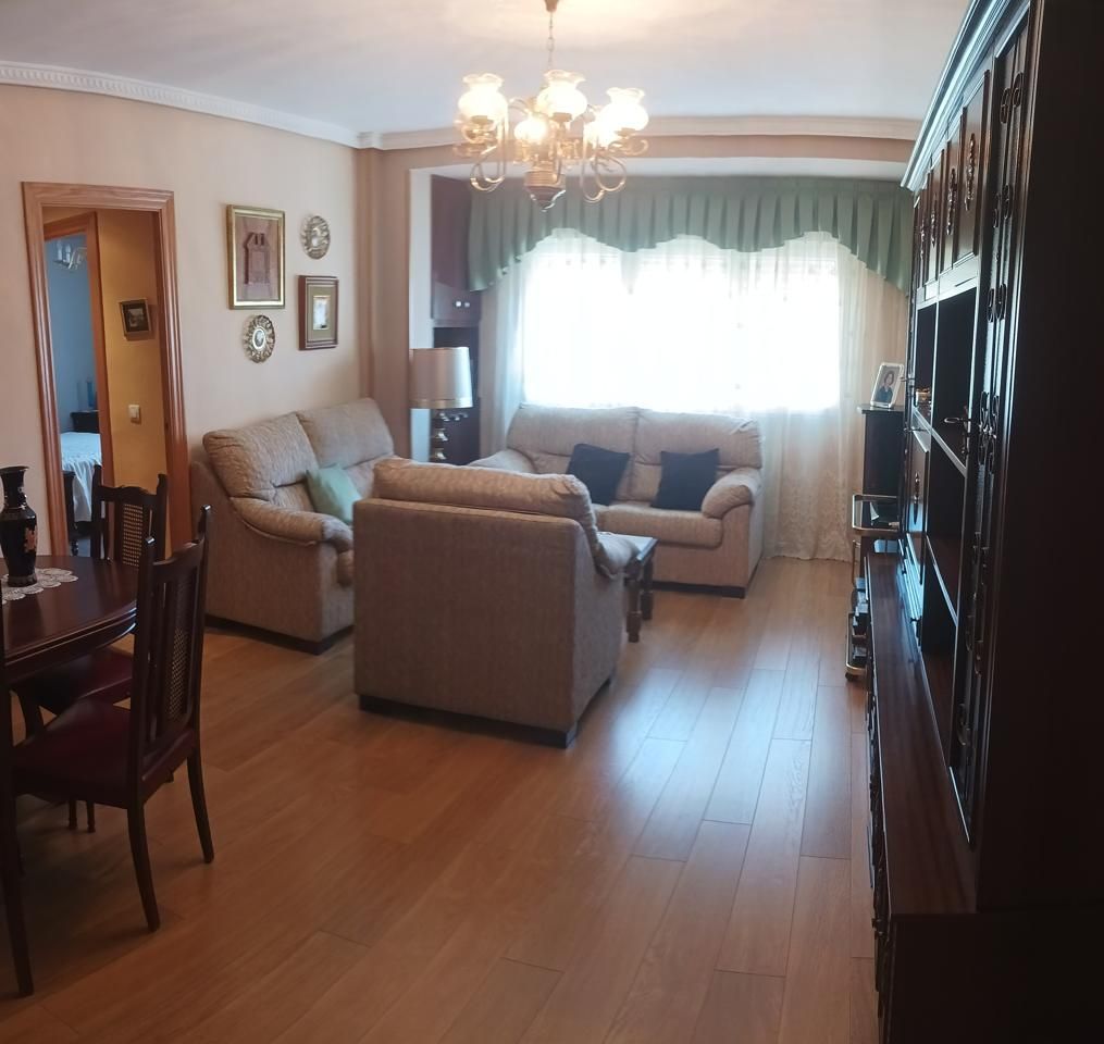 Sala d'estar de Pis en venda en Calatayud amb Calefacció