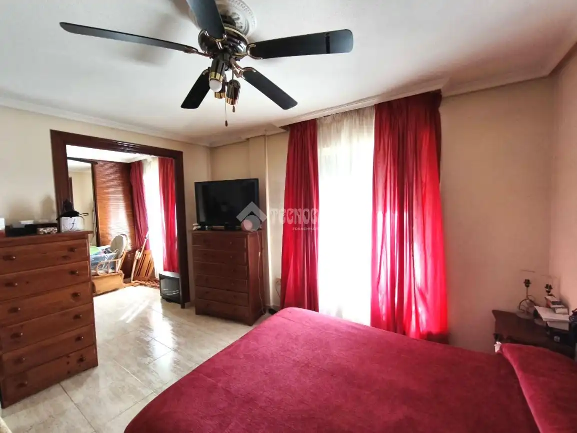 Habitación de Casa adosada en venta en Azuqueca de Henares