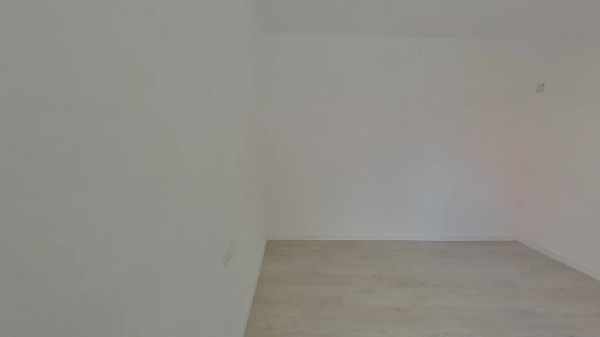 Habitación de Piso en venta en Badalona con Parquet y Horno
