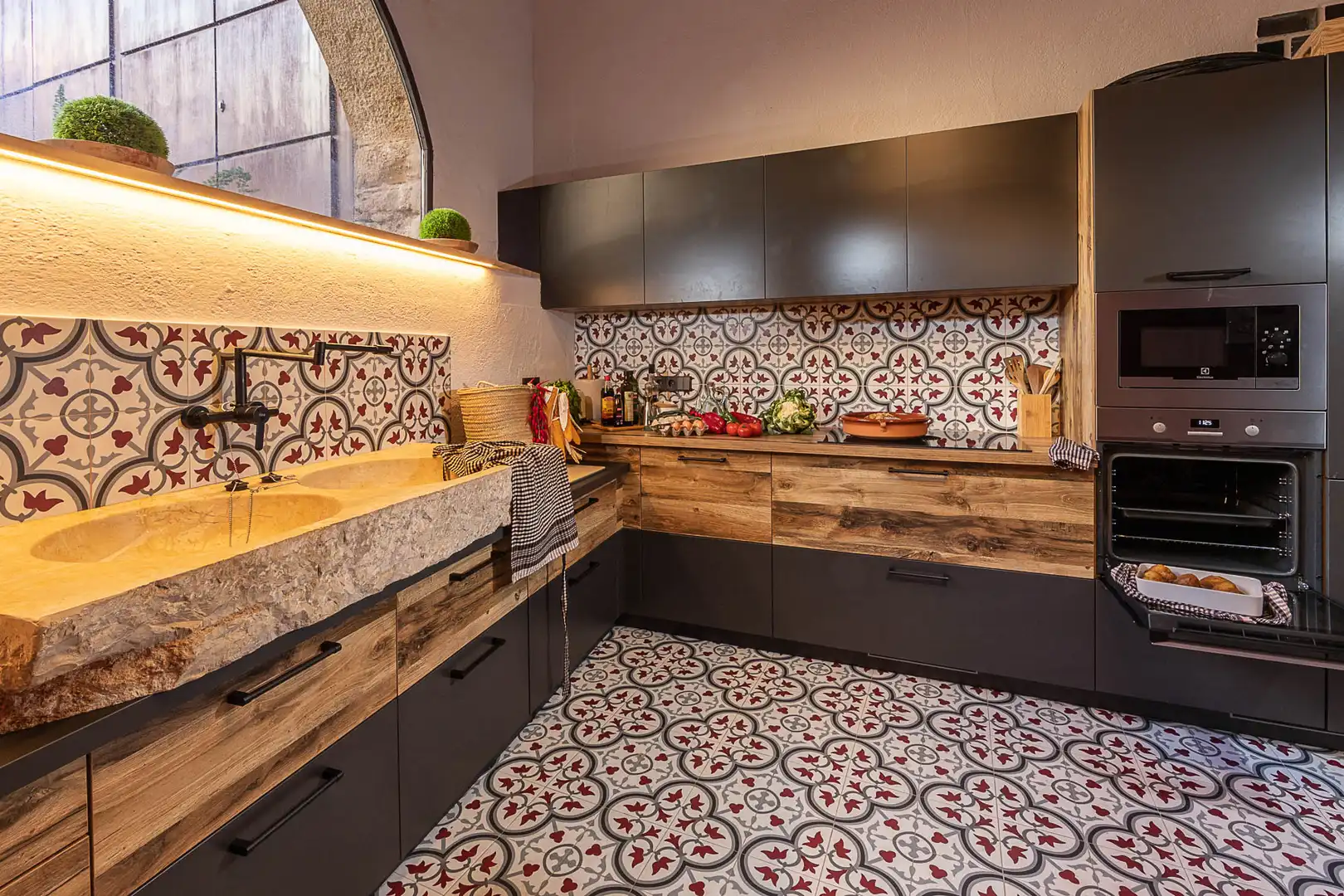 Cocina de Finca rústica en venta en Cistella con Aire acondicionado, Calefacción y Jardín privado