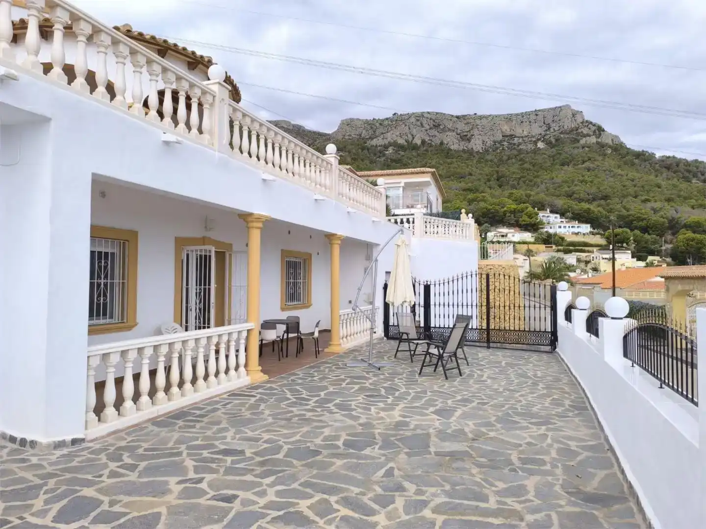 Exterior view of Flat for sale in Calpe / Calp  with Air Conditioner, Private garden and Swimming Pool
