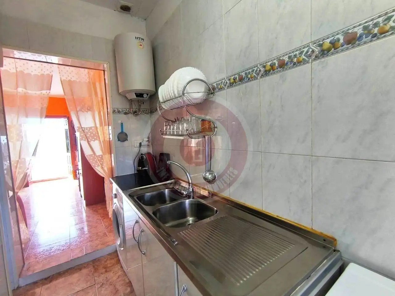 Cuina de Casa o xalet en venda en Vélez-Málaga amb Terrassa i Moblat
