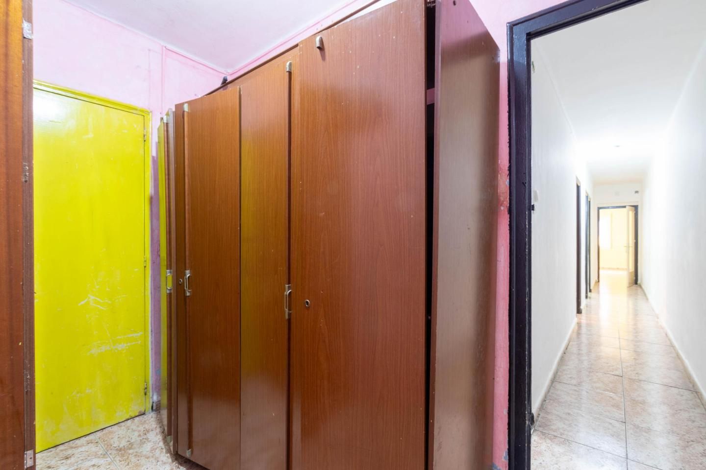 Bathroom of Planta baja for sale in Terrassa