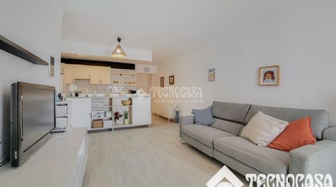 Foto 3 de Piso en venta en Bufalà, Badalona