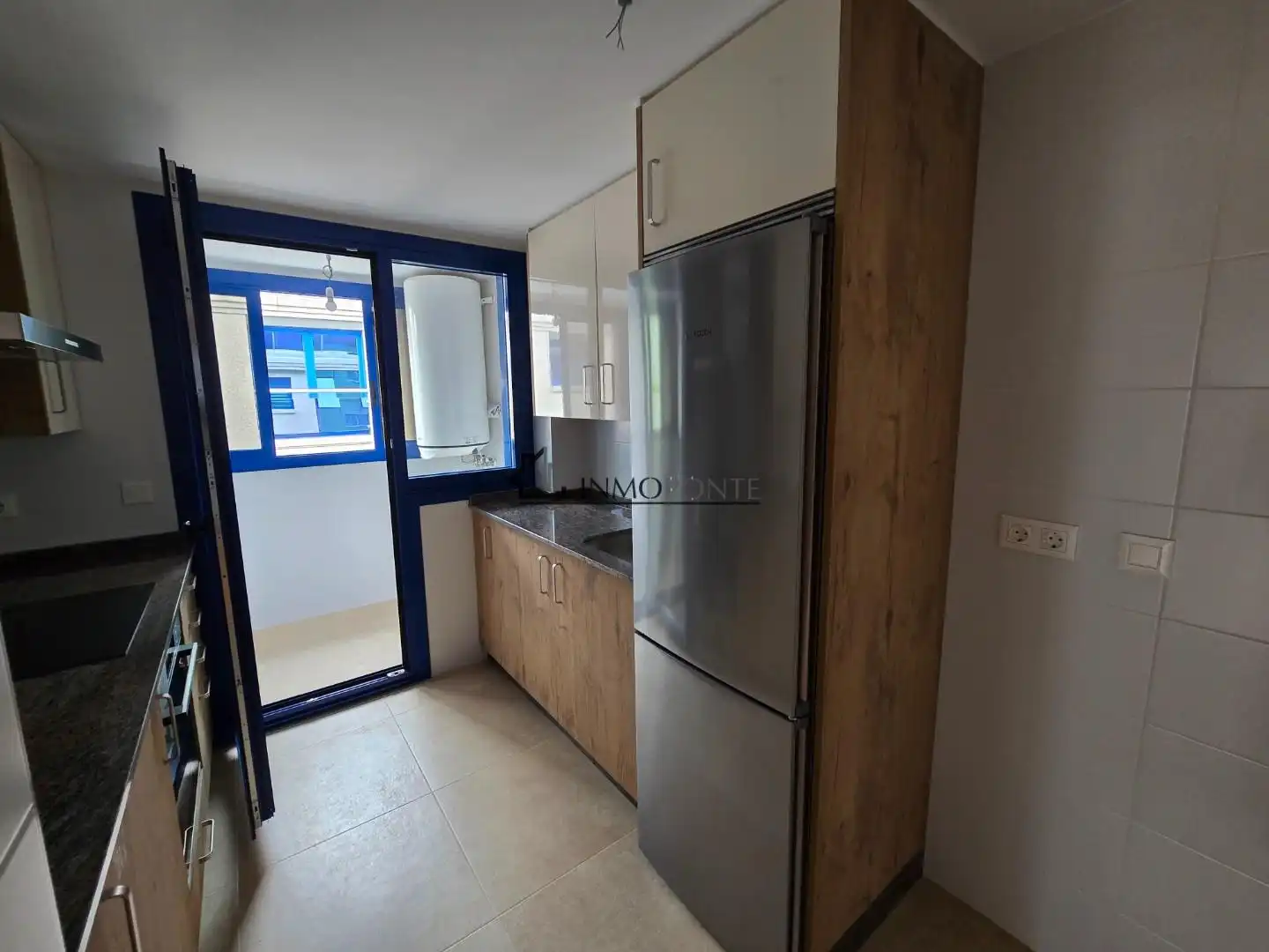 Kitchen of Flat for sale in Soutomaior  with Storage room