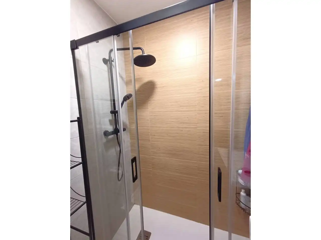 Baño de Piso en venta en Gibraleón con Trastero y Piscina comunitaria