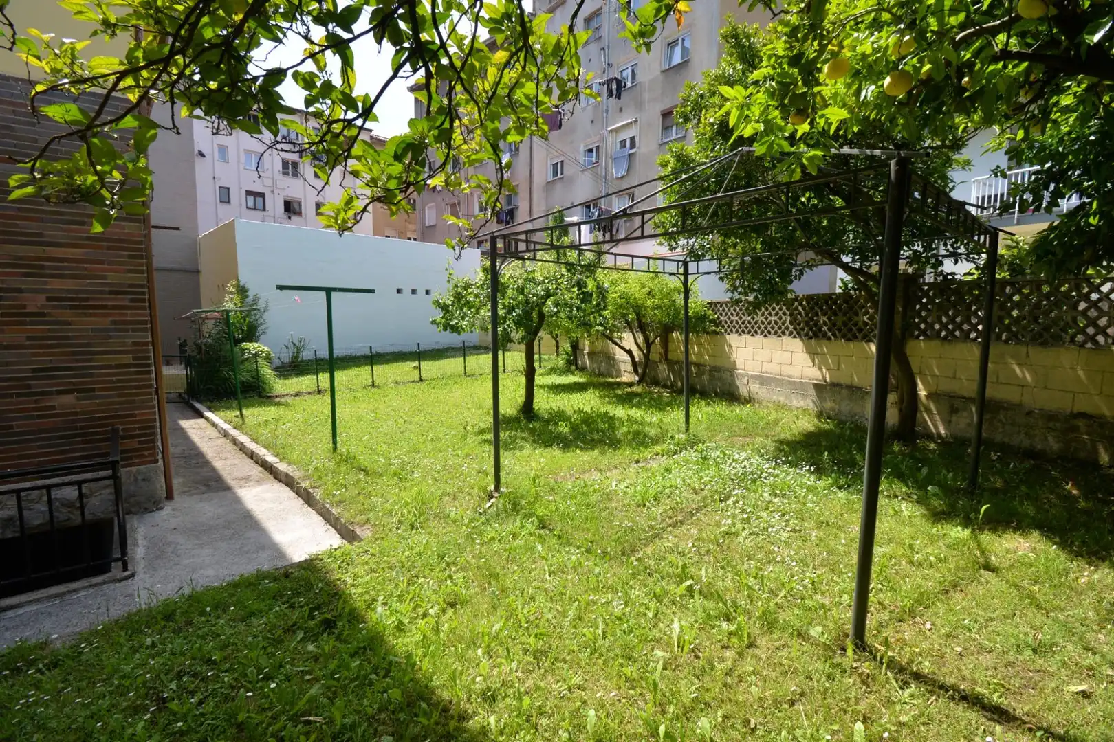 Garten von Haus oder Chalet zur Miete in Oviedo  mit Abstellraum