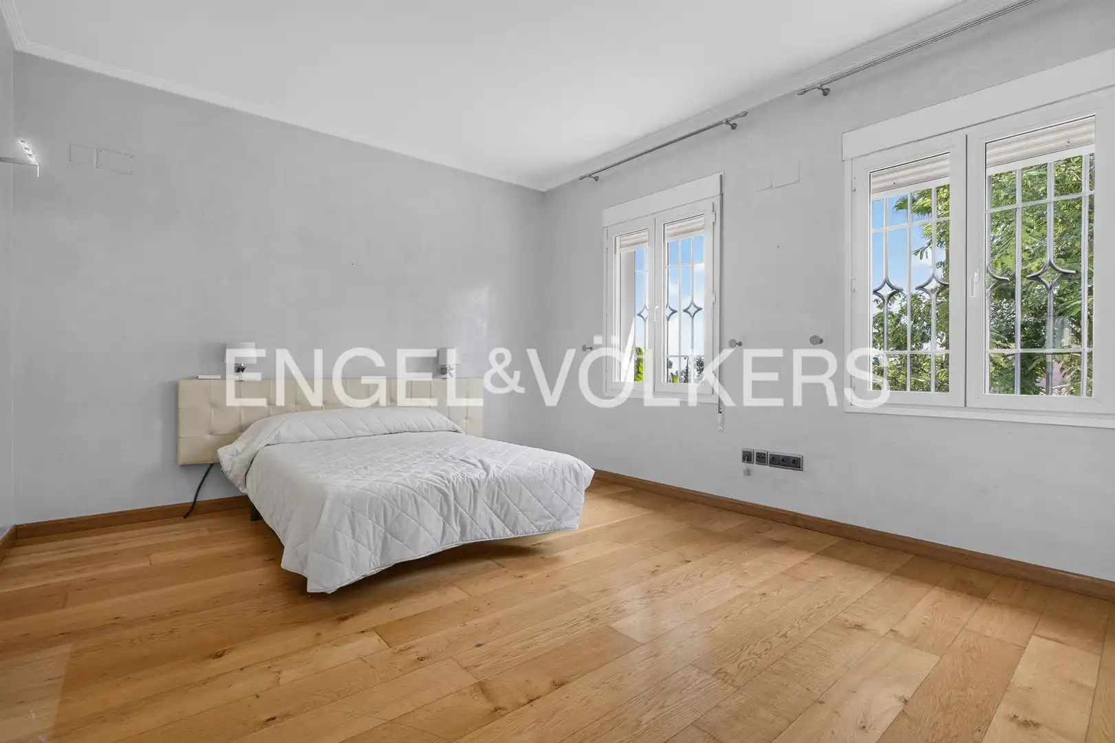 Bedroom of Houses for sale in Bormujos  with Heating