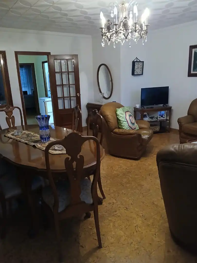 Sala de estar de Finca rústica en venta en Avión con Calefacción, Parquet y Terraza