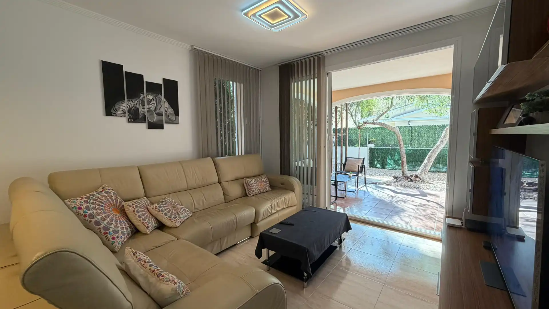 Bungalow avec piscine à vendre à Urbanizacion Cometa III, imagen 5