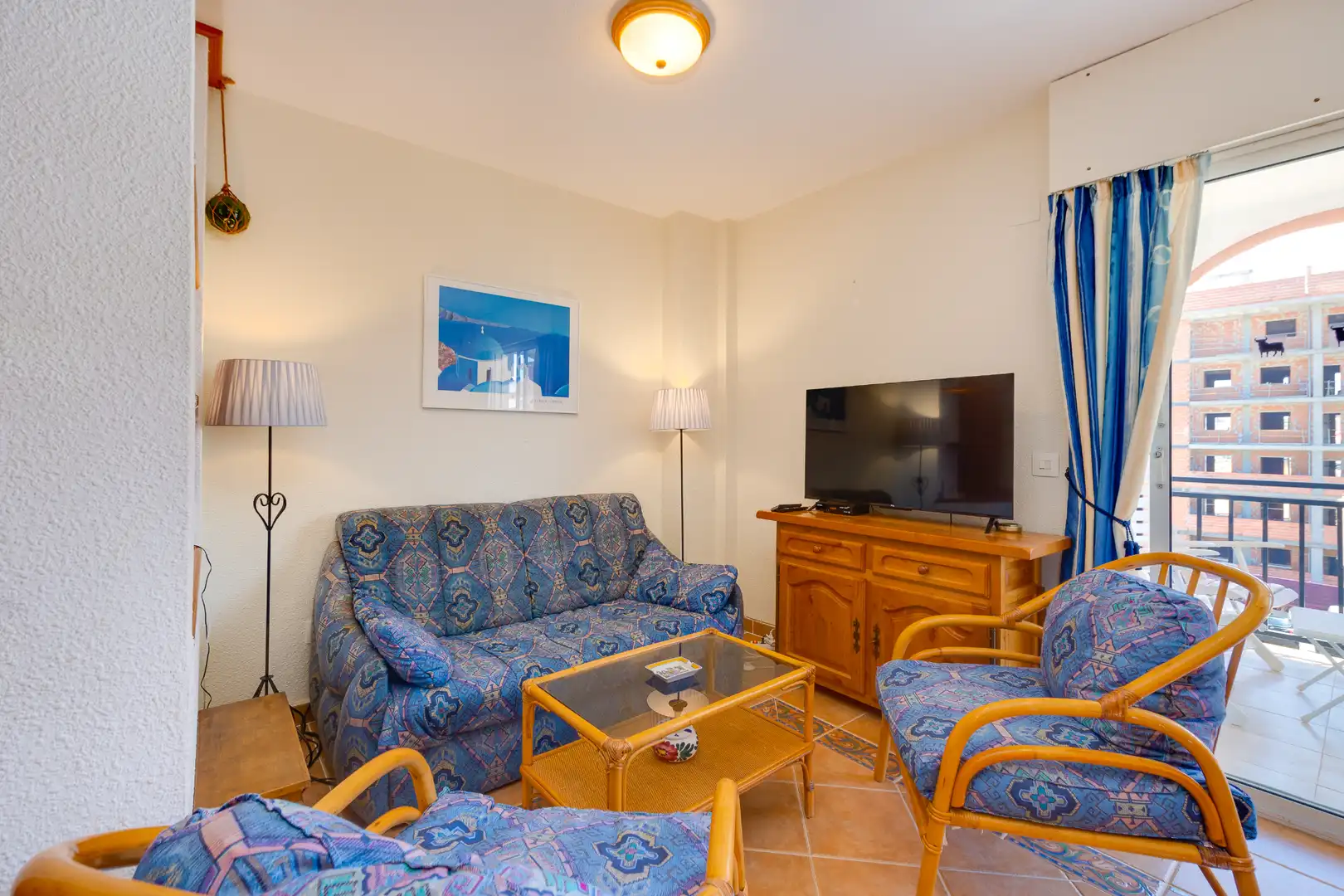 Living room of Flat for sale in Torrevieja  with Air Conditioner, Terrace and Balcony