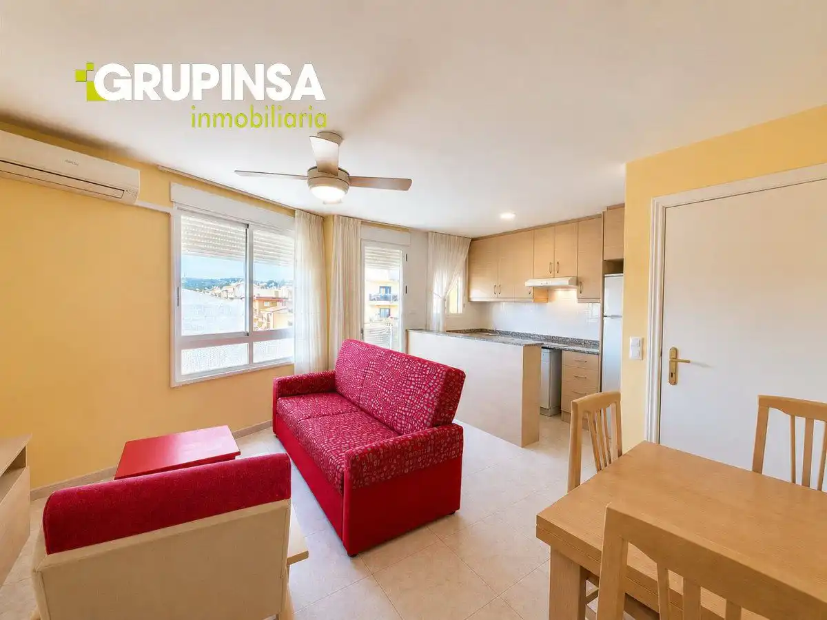 Bedroom of Duplexes for sale in Oropesa del Mar / Orpesa  with Air Conditioner, Terrace and Balcony