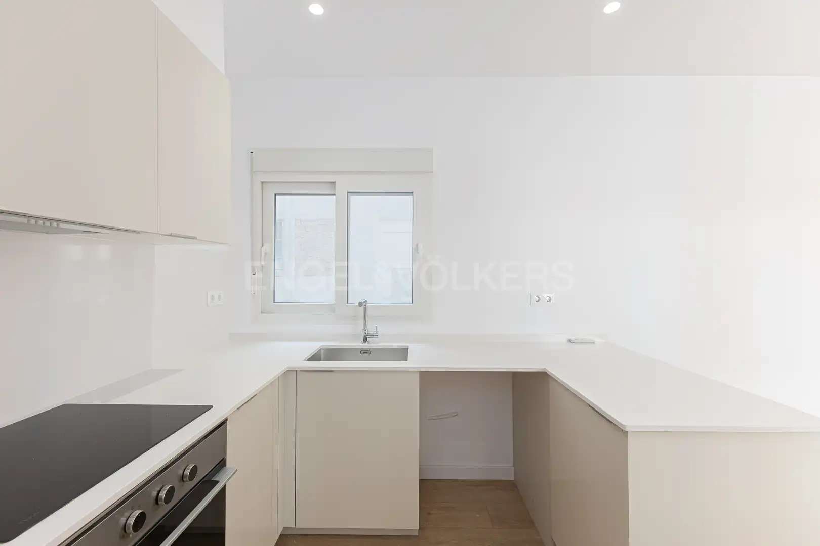 Cocina de Piso en venta en Barcelona con Aire acondicionado, Calefacción y Parquet