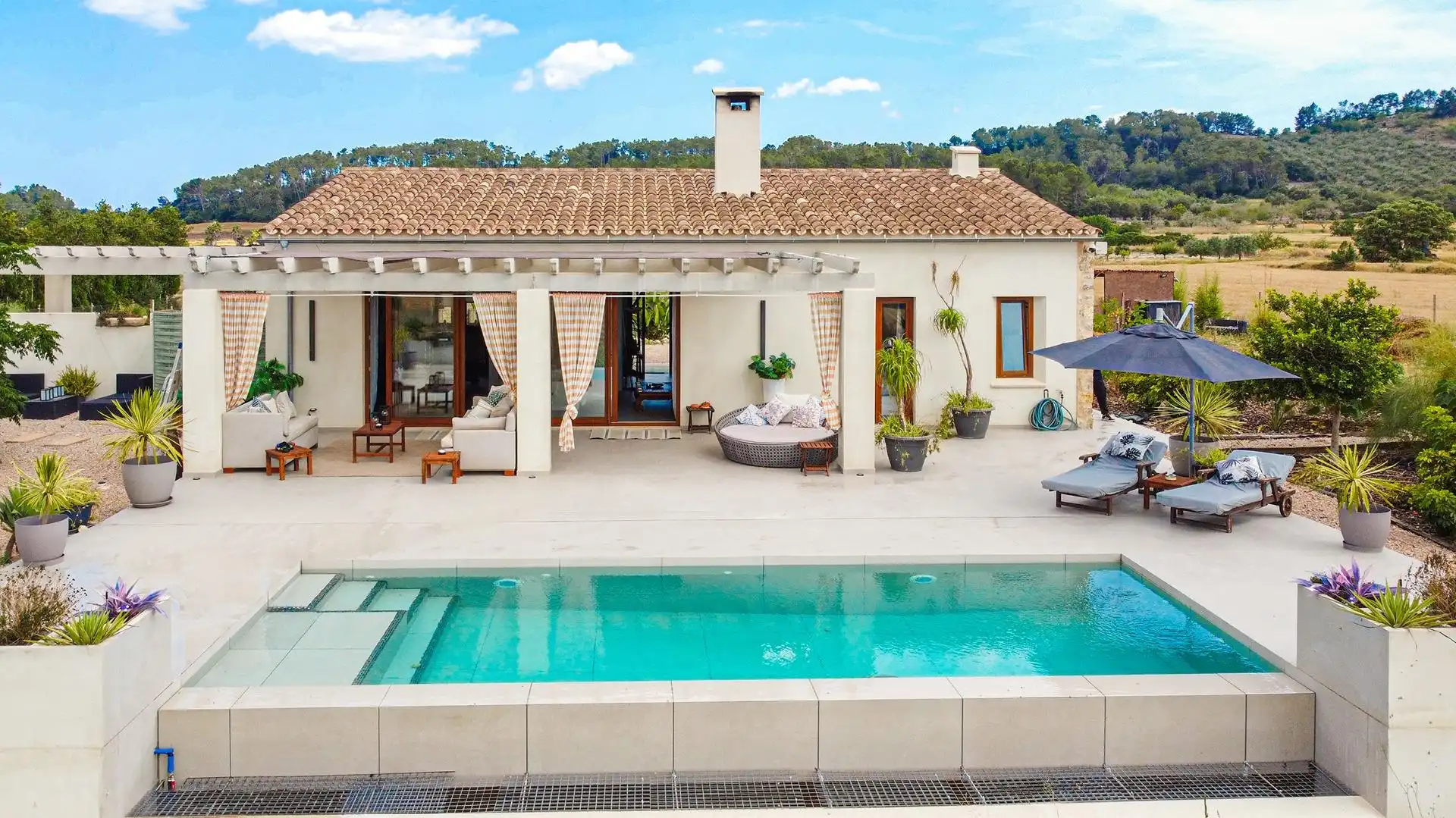 Country house with pool for sale in Sant Joan, imagen 8