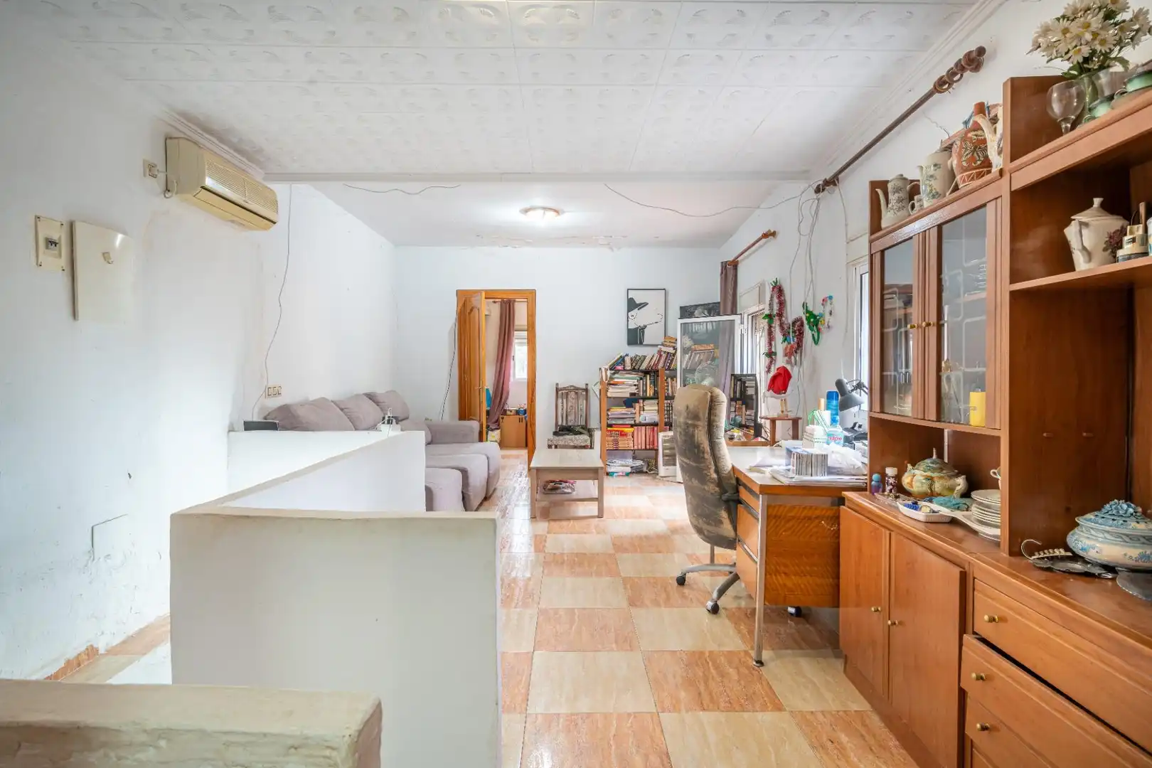 Sala d'estar de Casa o xalet en venda en Rioja amb Aire condicionat, Traster i Balcó