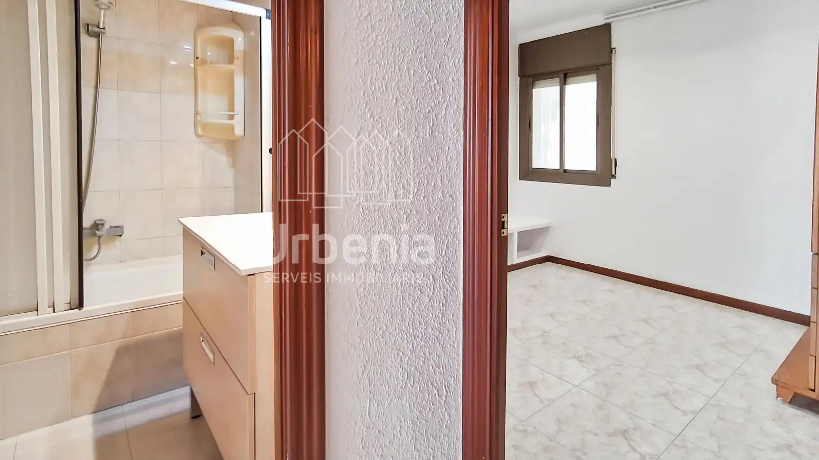 Habitación de Piso en venta en Mataró con Calefacción y Terraza