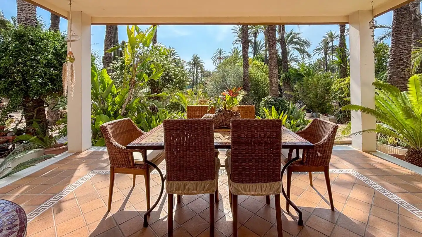 Terrassa de Casa o xalet en venda en Elche / Elx amb Calefacció, Jardí privat i Parquet