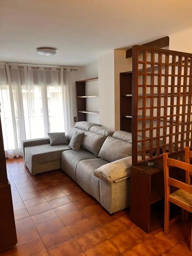 Sala de estar de Piso de alquiler en La Seu d'Urgell con Calefacción, Amueblado y Horno