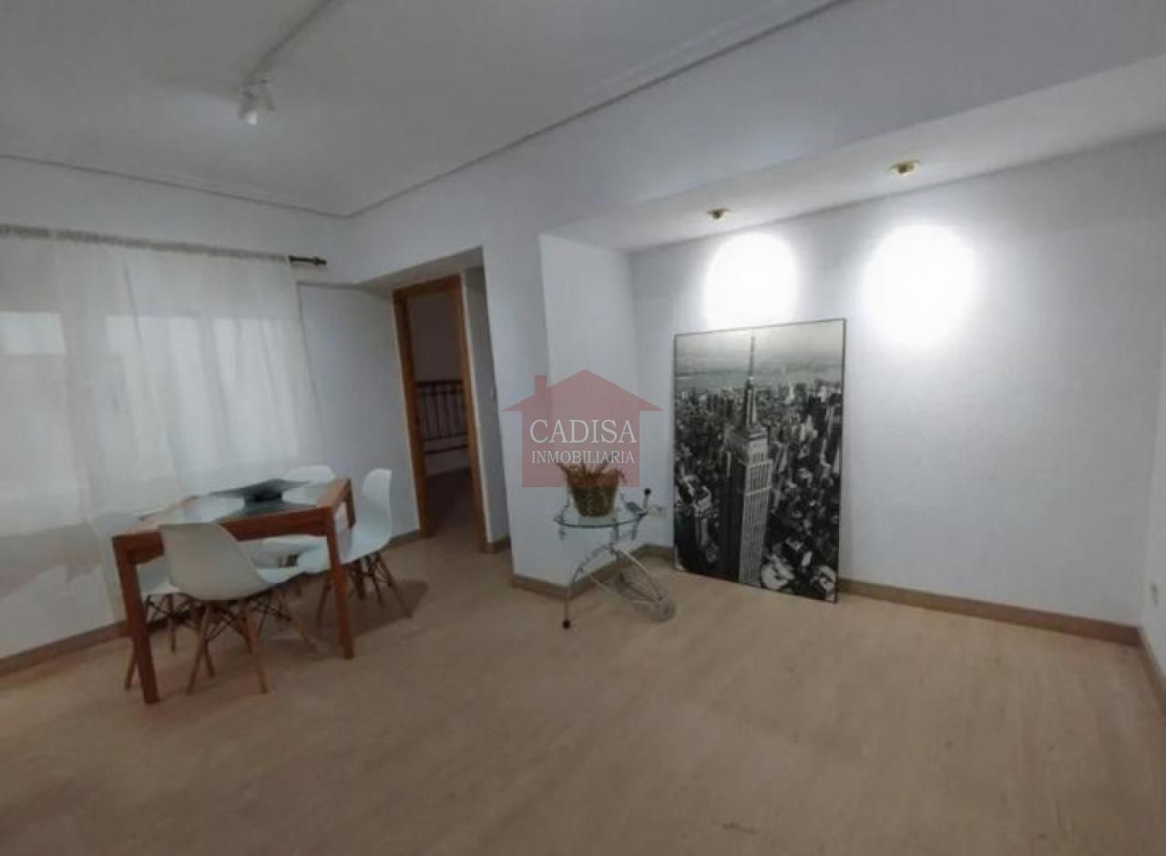 Flat to rent in San Esteban - San Cristóbal, Centro