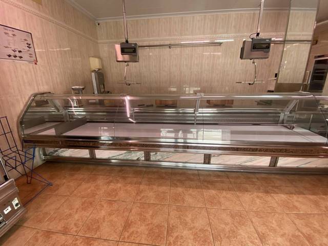 Local comercial en Venta en Avenida Girona en Riudellots de la Selva