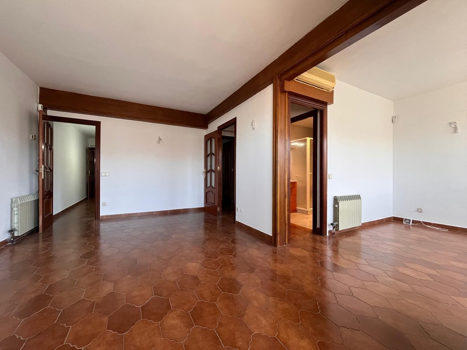 Living room of Flat for sale in Granollers  with Air Conditioner and Heating