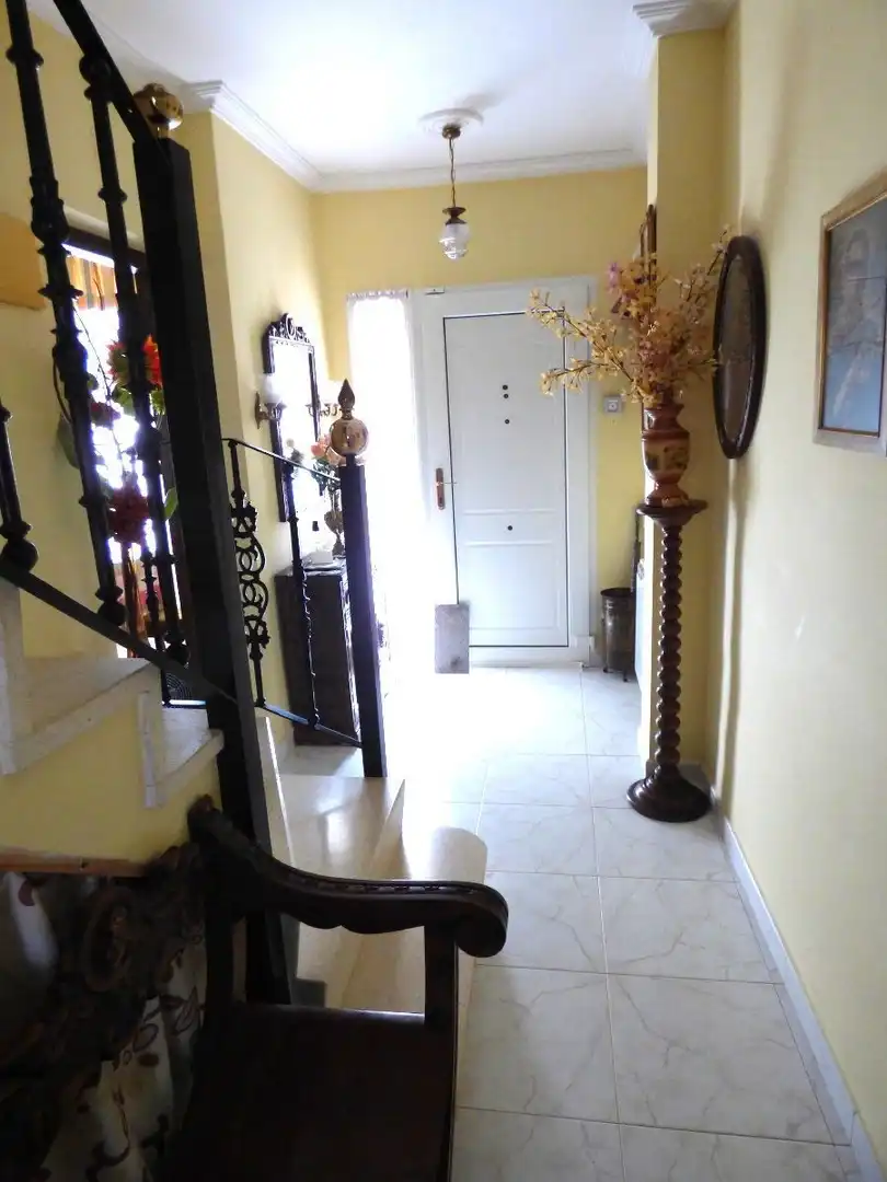 House with pool for sale in NAPOLES, imagen 9