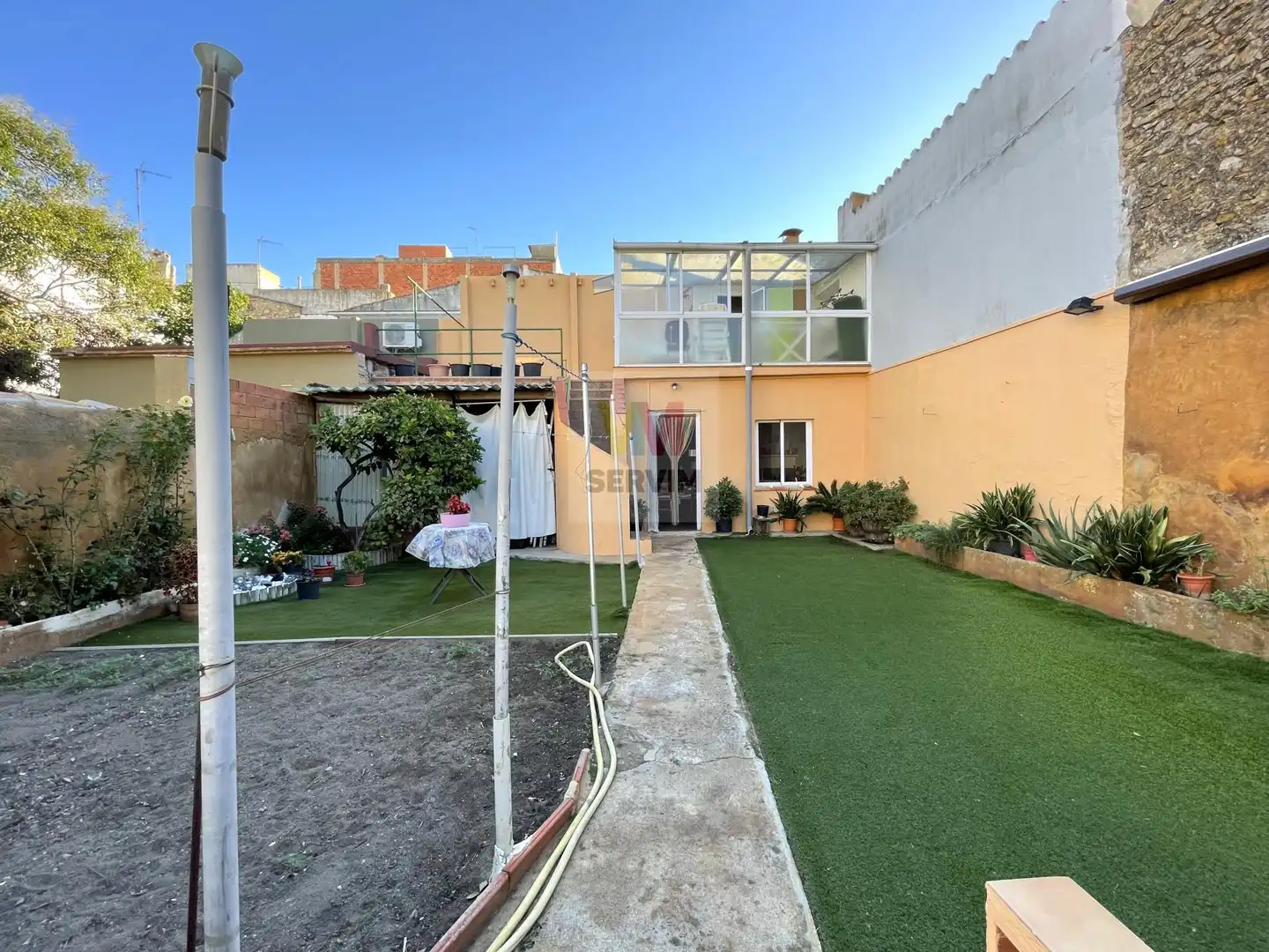 Adossat amb jardí en venda a de la Caritat, imagen 25