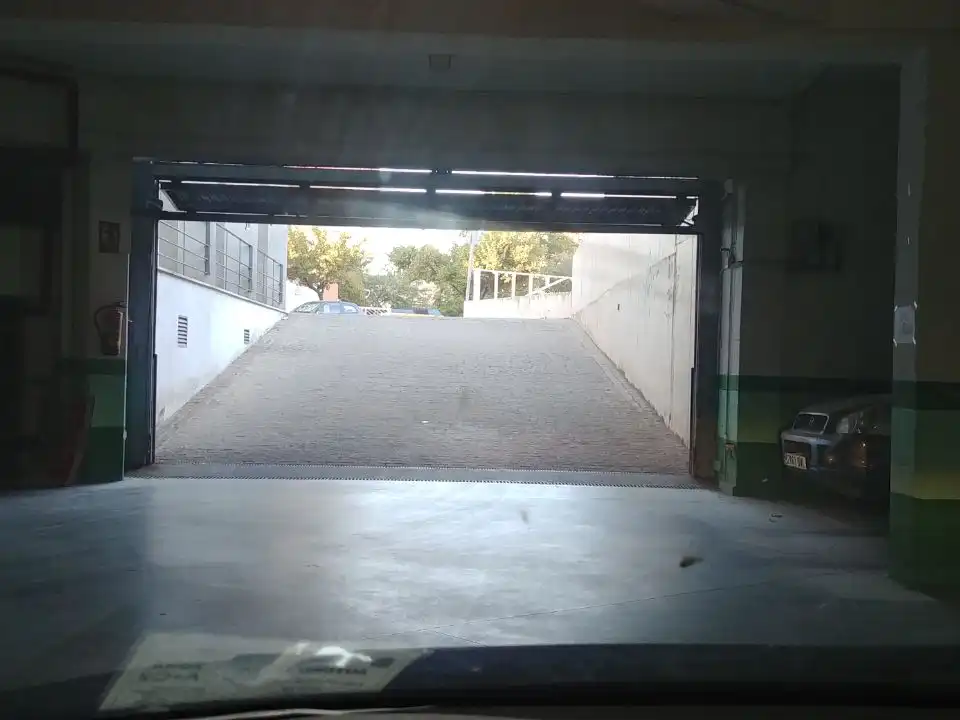 Aparcament de Garatge en venda en Jaén