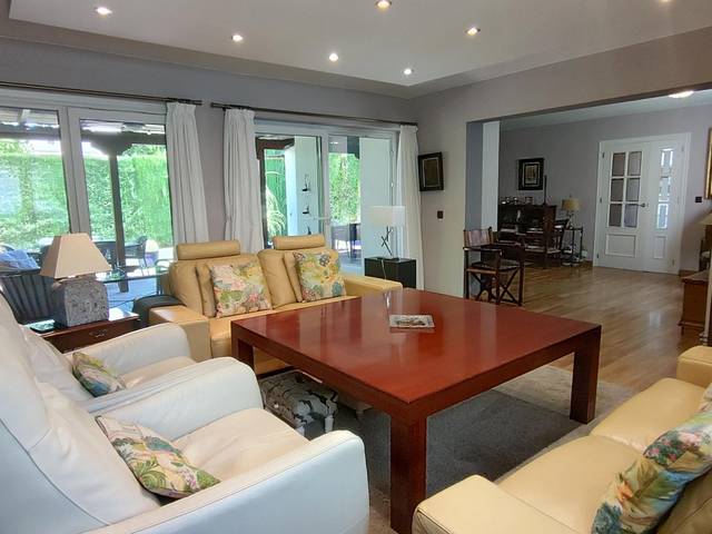 Casa adosada en Venta en Hacienda - La Cartuja