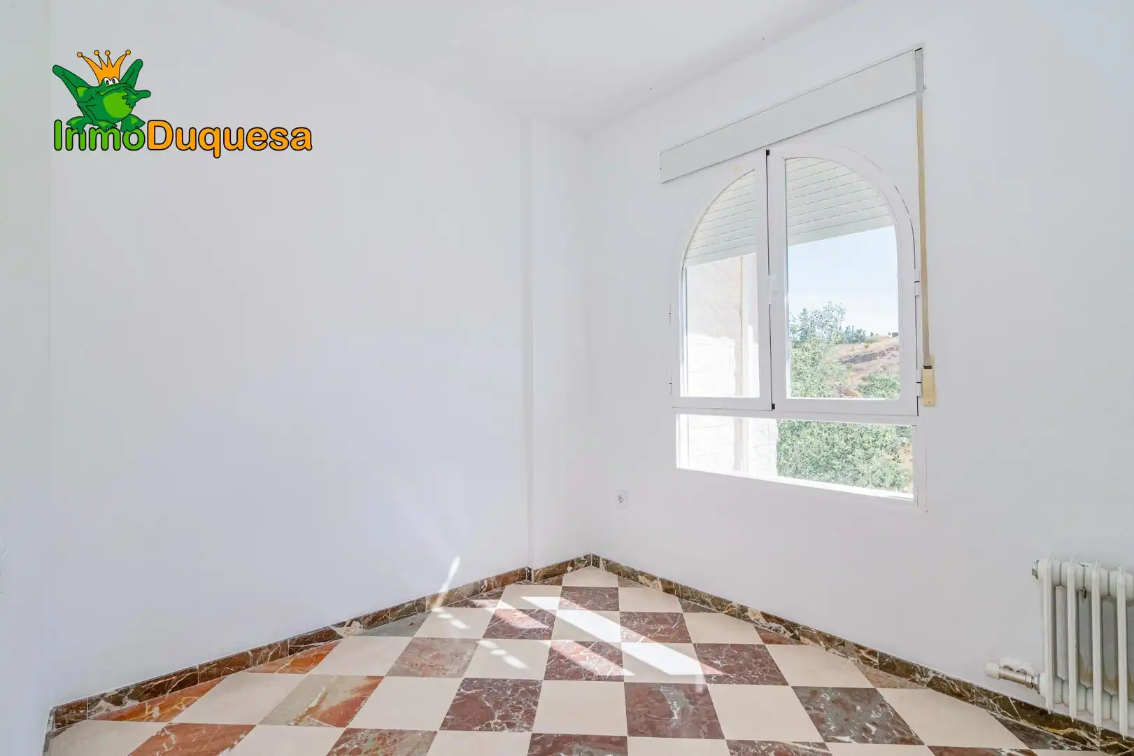 Habitación de Casa adosada en venta en Gójar con Calefacción y Terraza