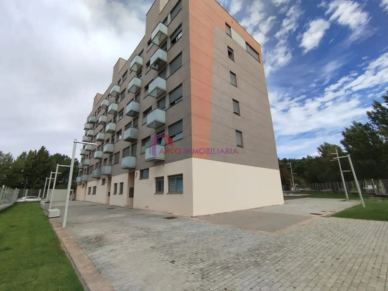 Vista exterior de Pis en venda en Burgos amb Calefacció, Parquet i Traster