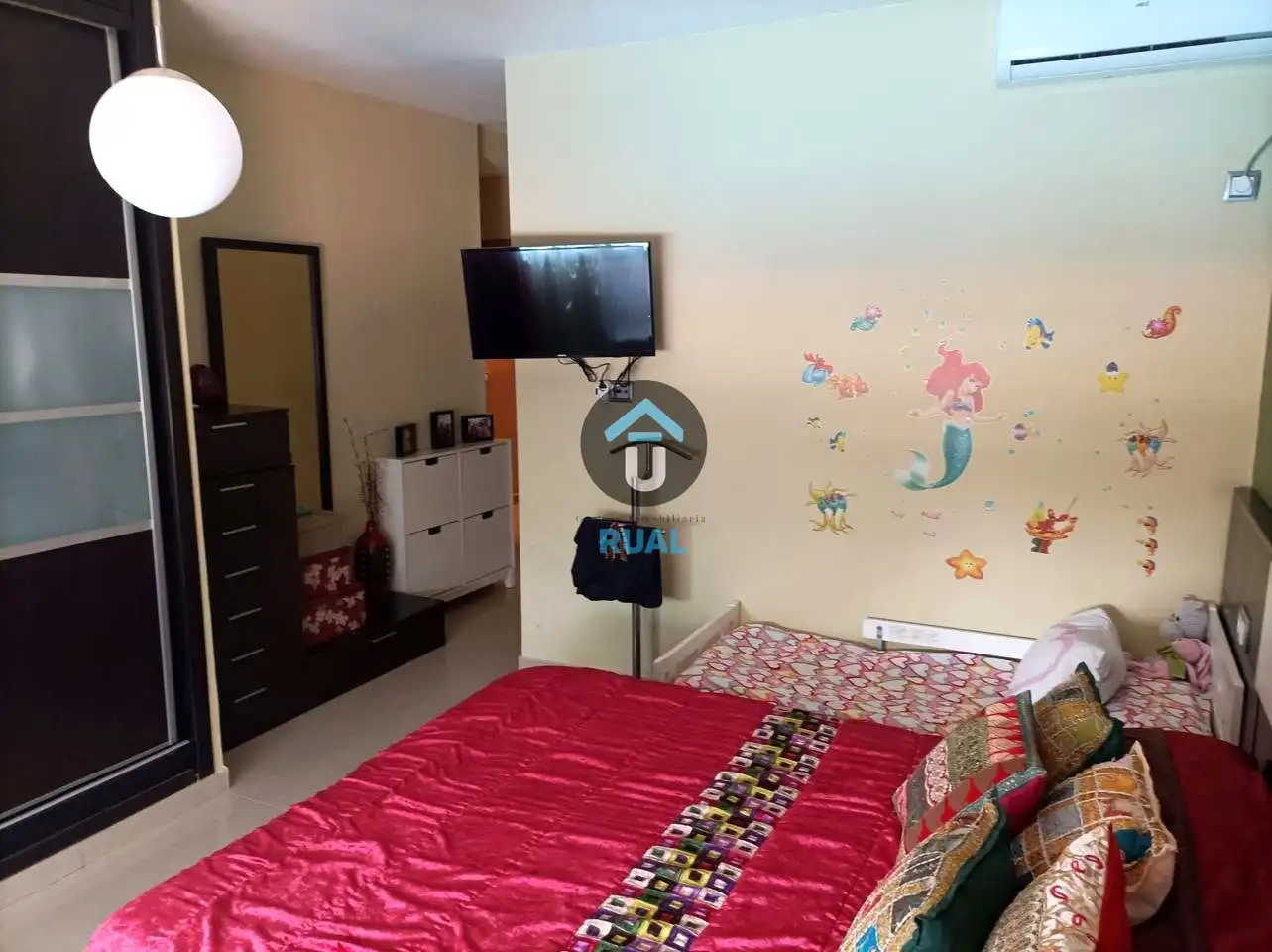 Habitación de Casa o chalet en venta en Mairena del Aljarafe con Aire acondicionado, Jardín privado y Terraza