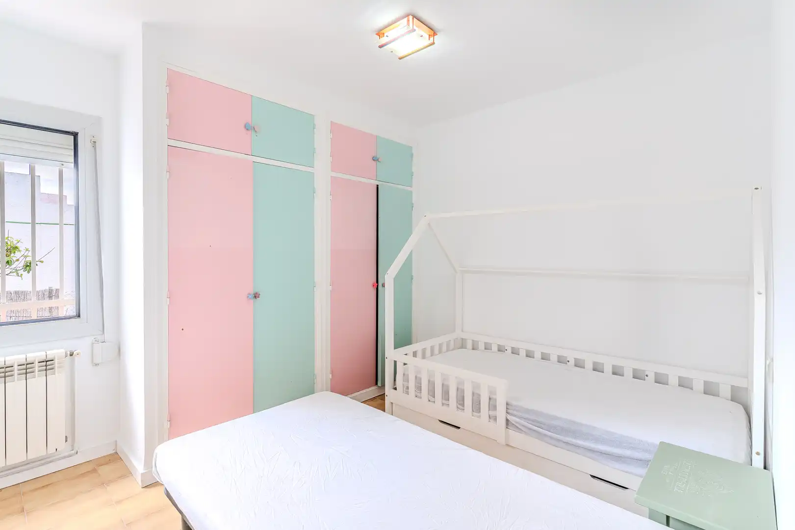 Bedroom of Houses for sale in L'Ametlla de Mar   with Air Conditioner, Heating and Private garden