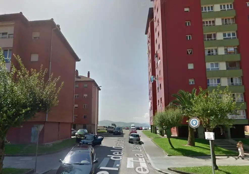Pis en venda a Avenida Herrera Oria, imagen 4