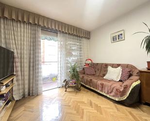 Living room of Flat for sale in Alcobendas  with Air Conditioner, Heating and Terrace