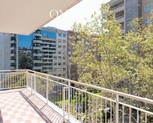 Terrassa de Pis en venda en  Barcelona Capital amb Calefacció i Terrassa