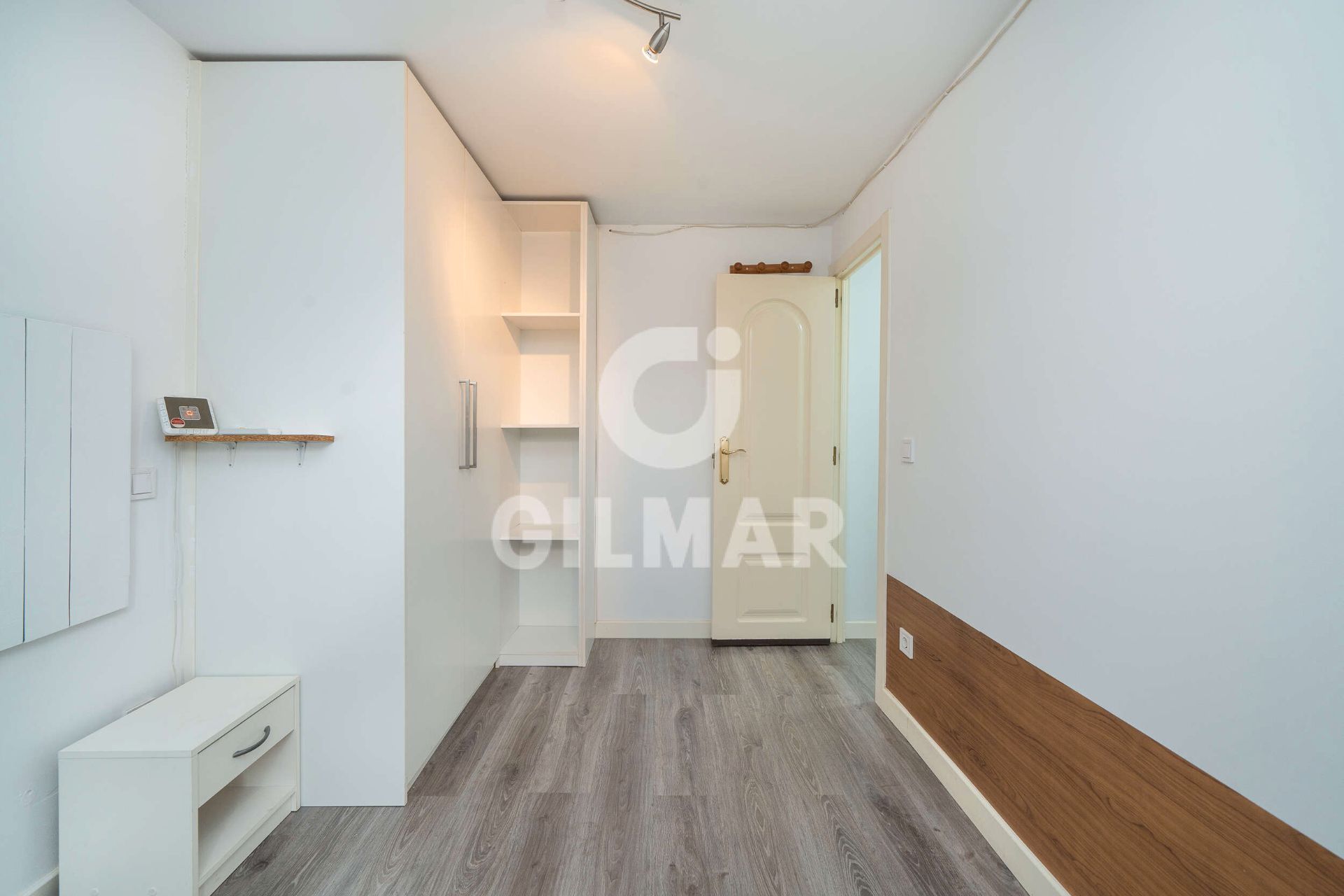 Bedroom of Flat for sale in  Madrid Capital