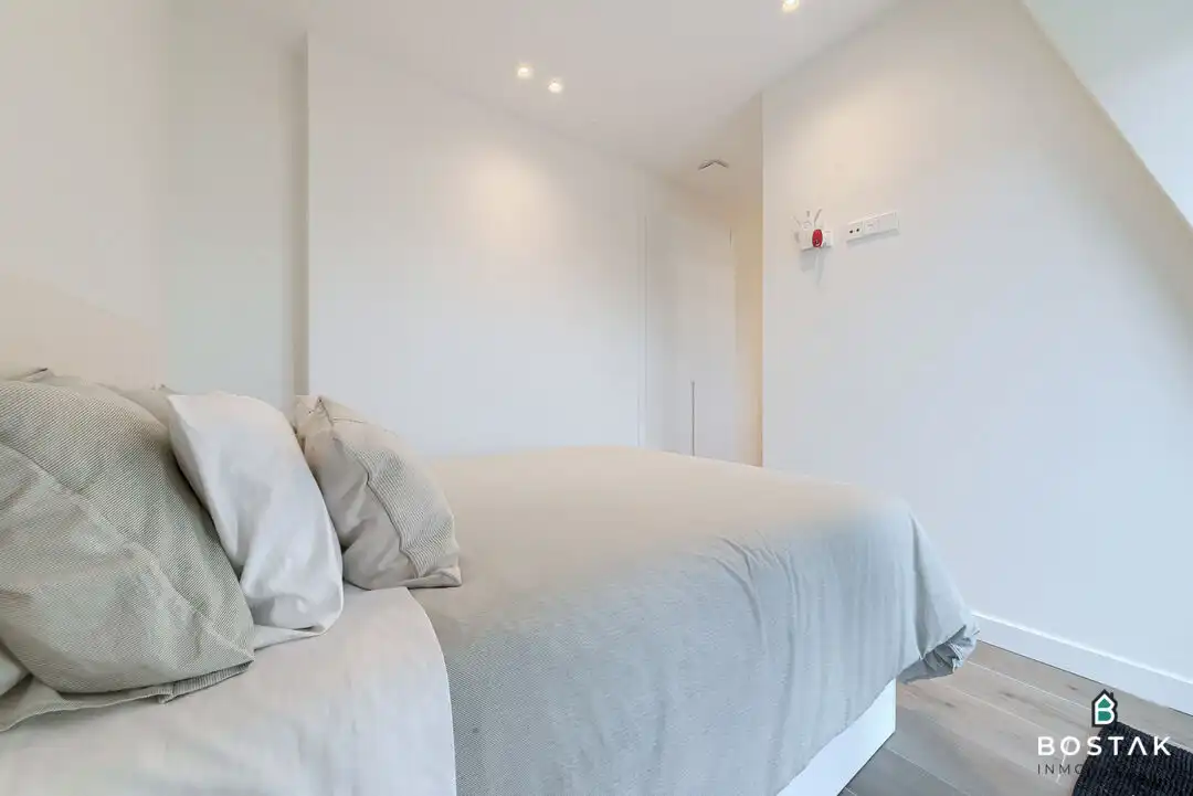 Habitación de Ático de alquiler en Bilbao  con Calefacción, Terraza y Balcón