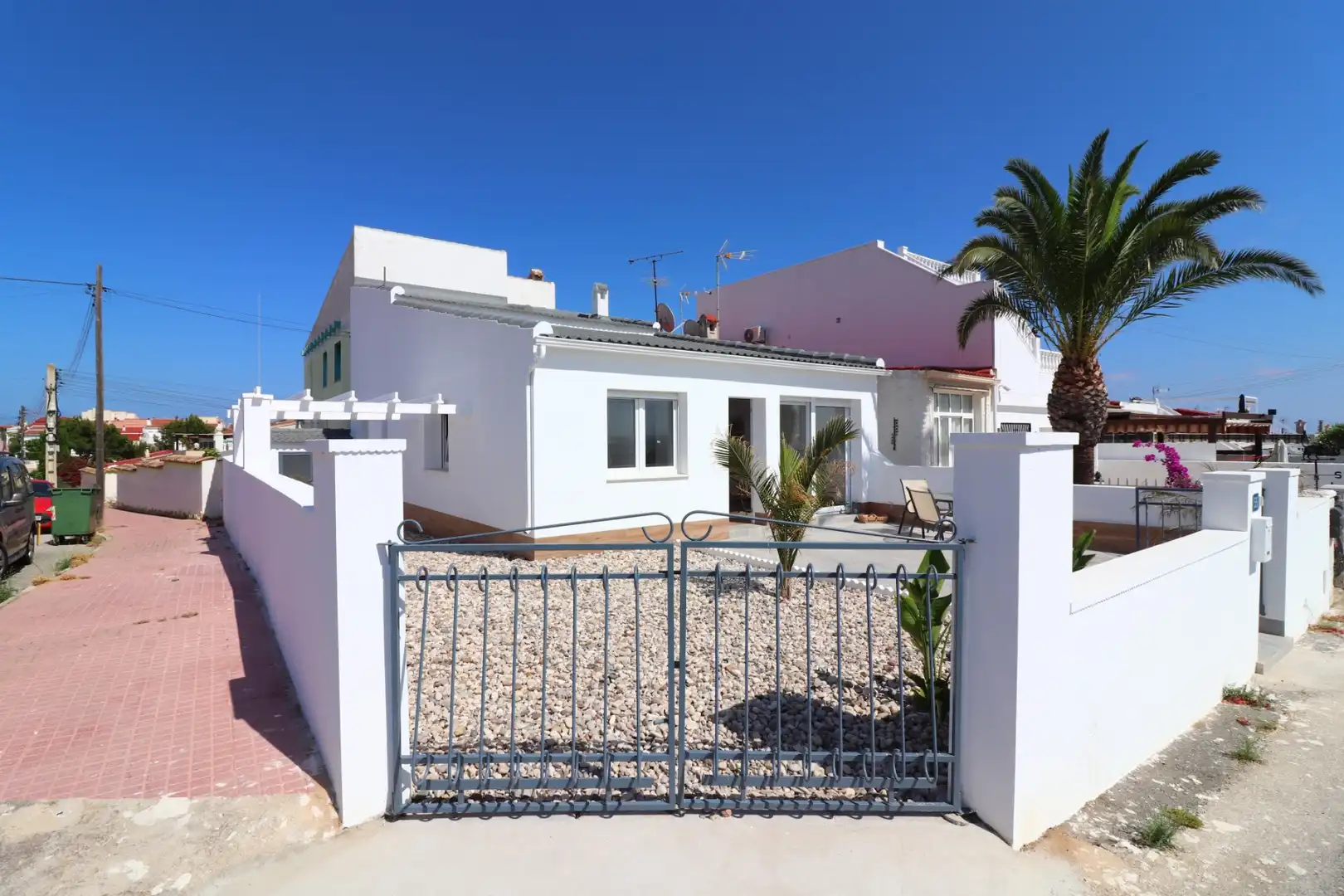 Vista exterior de Casa o xalet en venda en Rojales amb Terrassa