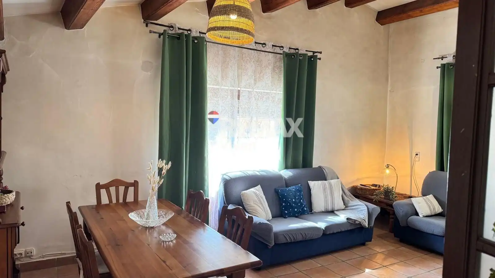 Sala d'estar de Finca rústica en venda en Zaragoza amb Aire condicionat, Calefacció i Jardí privat
