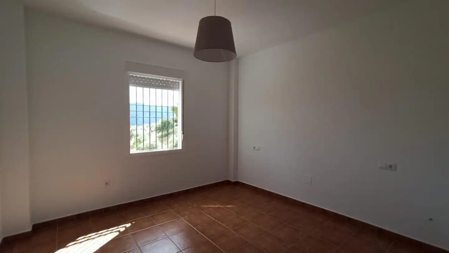 Habitación de Casa o chalet de alquiler en Riogordo con Terraza