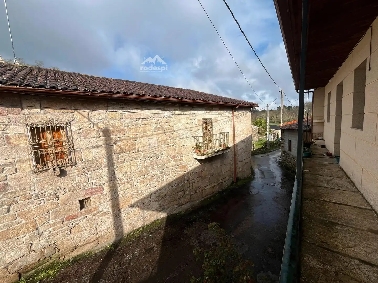 Vista exterior de Casa o xalet en venda en Punxín amb Calefacció, Traster i Piscina