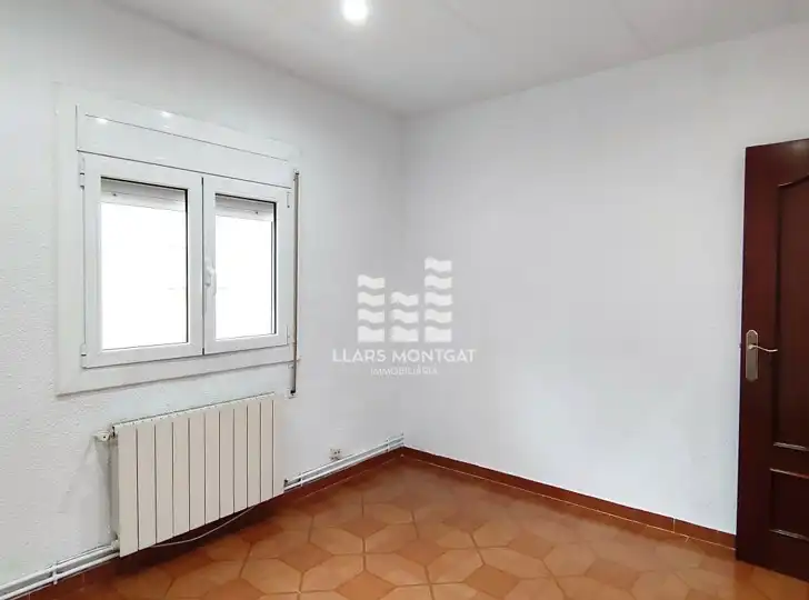 Pis en venda en Montgat amb Calefacció, Forn i Balcó