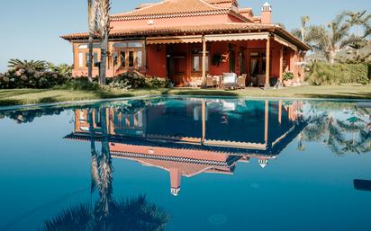 Piscina de Casa o xalet en venda en La Orotava amb Terrassa i Piscina