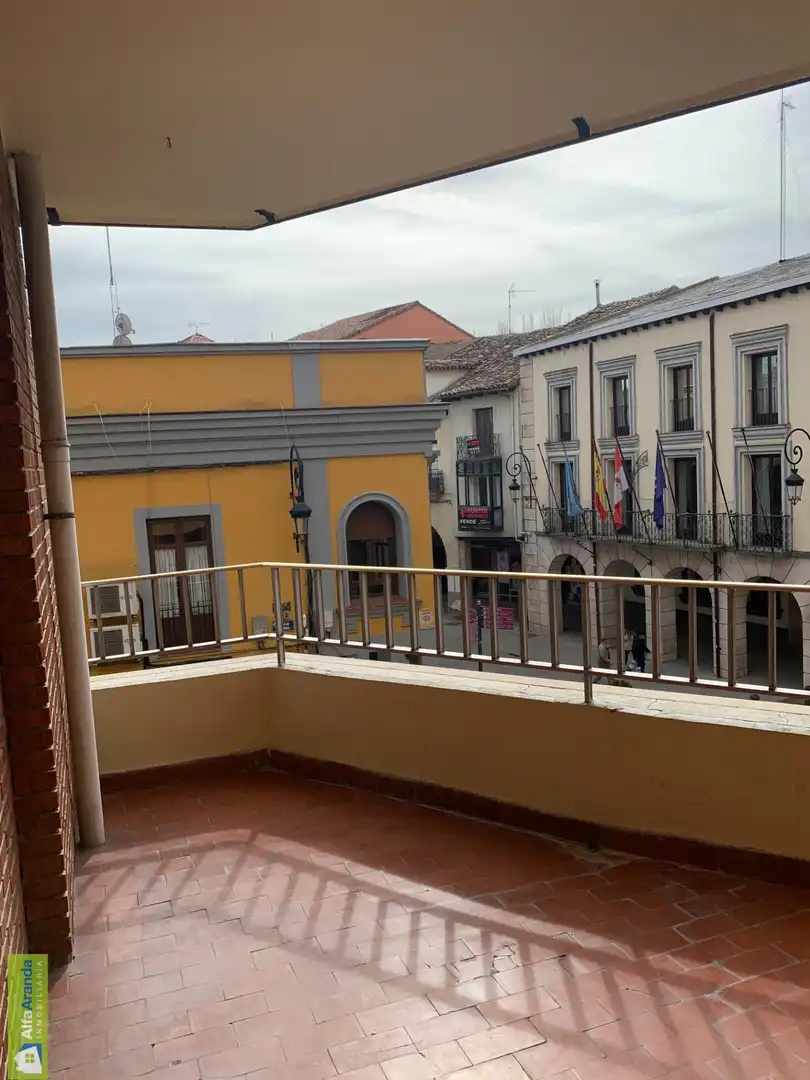 Terraza de Piso en venta en Aranda de Duero con Calefacción, Parquet y Terraza
