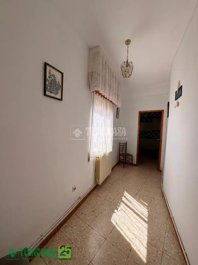 Piso en venta en Dosbarrios con Calefacción