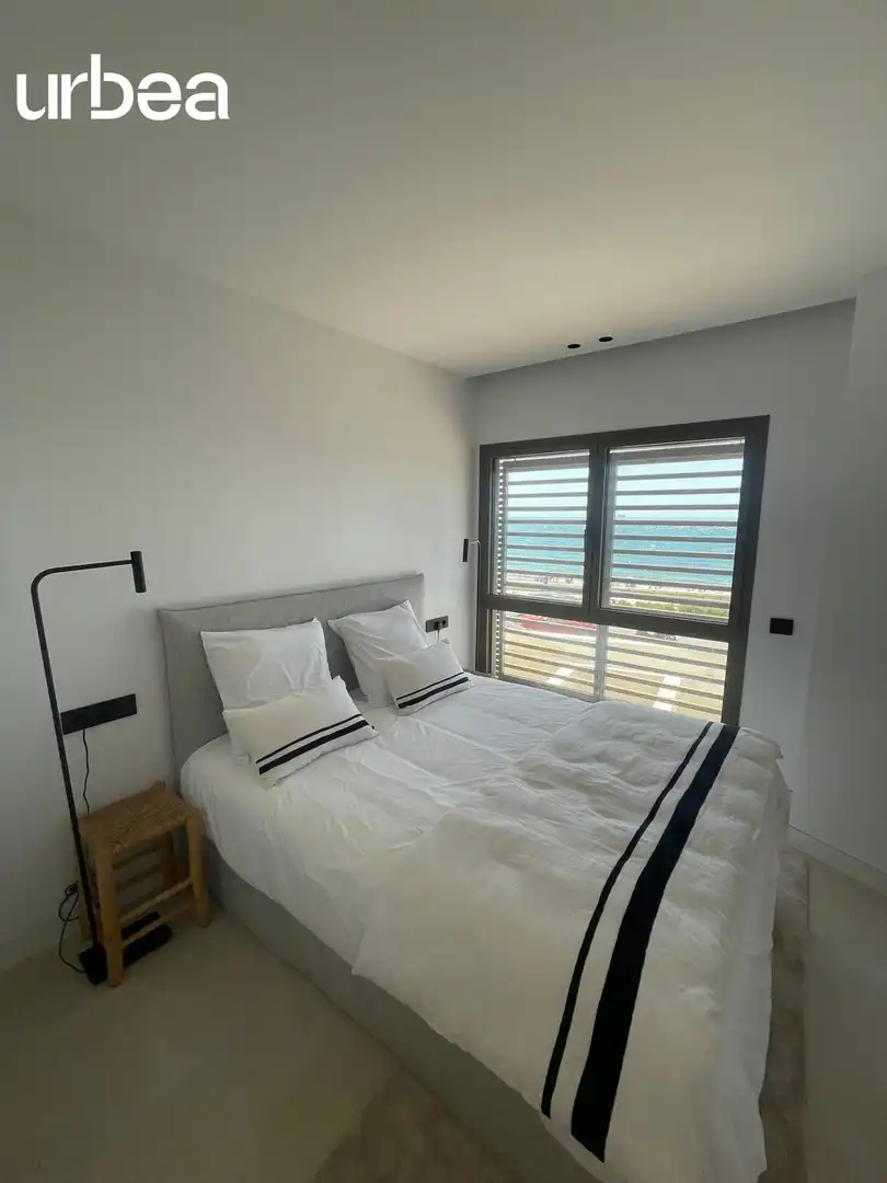 Dormitori de Dúplex en venda en Málaga amb Aire condicionat, Calefacció i Jardí privat