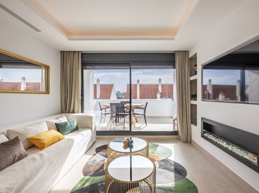 Apartamento con piscina en venta en Nueva Andalucía