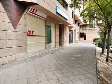 Local comercial de lloguer a Norte
